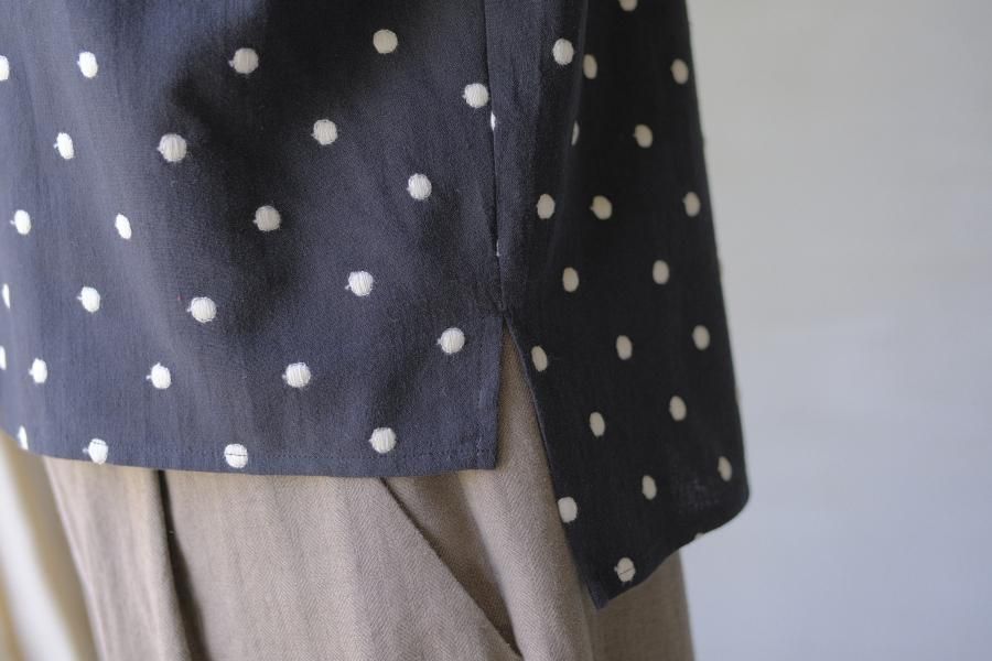 cotton linen ～ mizutama ～ V-neck blouse - atelier naruse