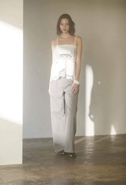 <img class='new_mark_img1' src='https://img.shop-pro.jp/img/new/icons27.gif' style='border:none;display:inline;margin:0px;padding:0px;width:auto;' />H&#233;riter / hand smocking blouse