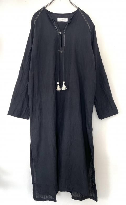 GUPTIHA / åȥͥΥեɥ쥹(Black)