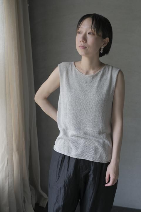 evam eva / dry silk sleevelessʥ