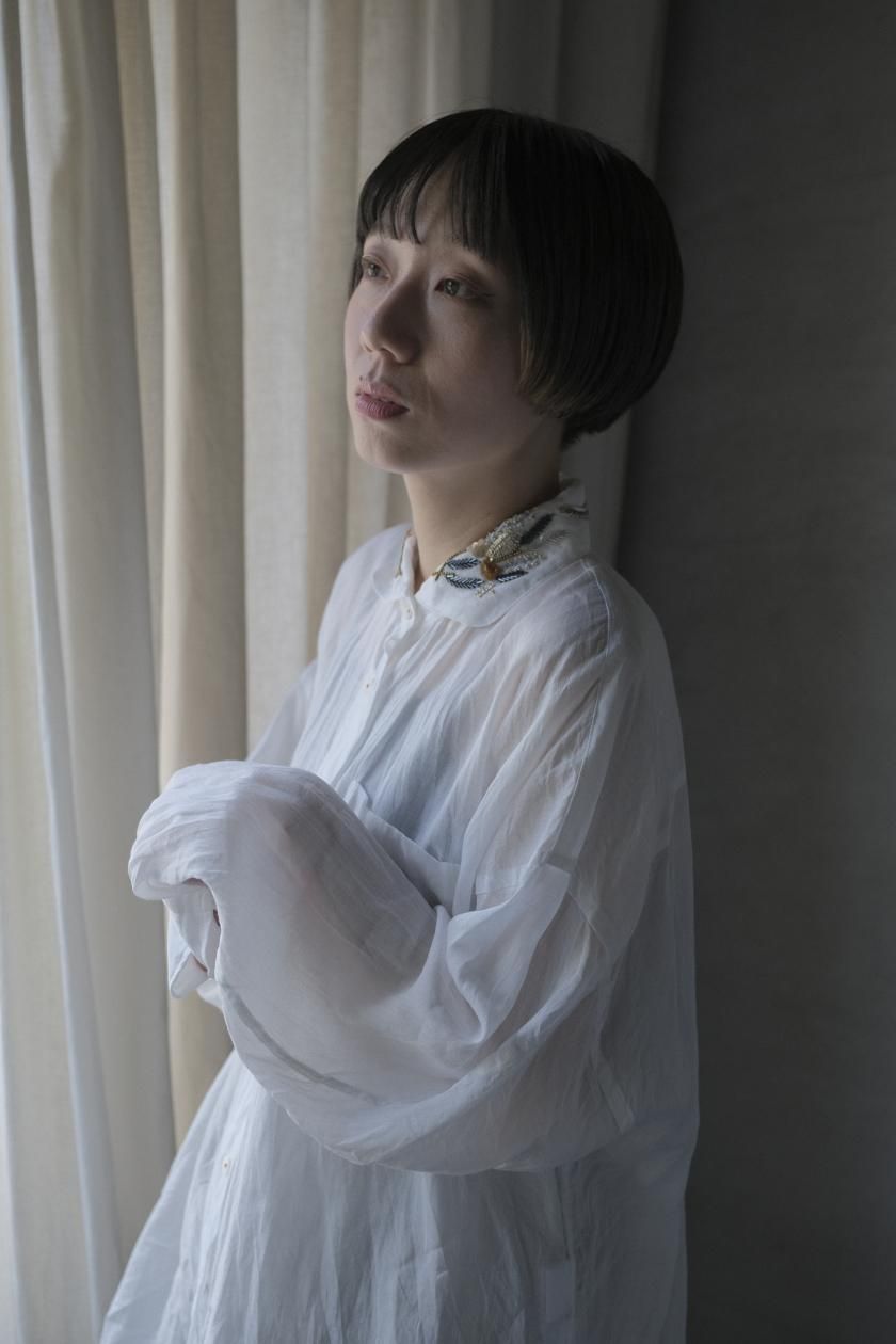 TOWAVASE | Volant blouse | ivory - c a b i n e t O N L I N E S T O R E