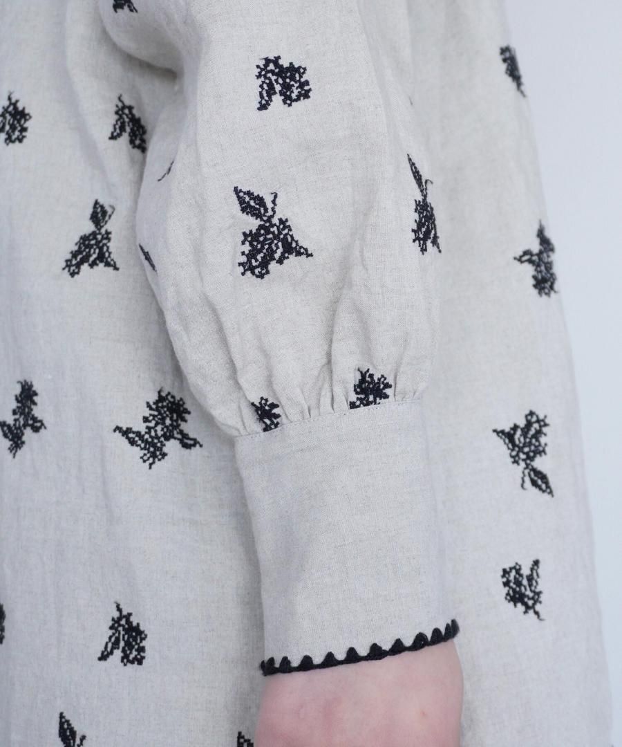 qiri 金木犀embroideryワンピース qiri | 金木犀刺繍ワンピース - c a b i n e t O N L I N E