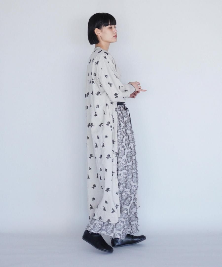 qiri | 金木犀刺繍ワンピース - c a b i n e t O N L I N E