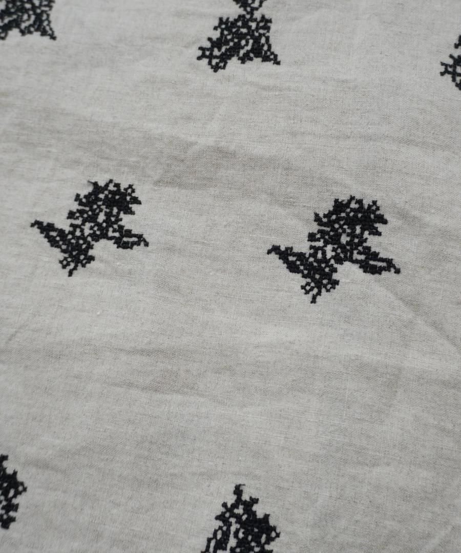 qiri 金木犀embroideryワンピース qiri | 金木犀刺繍ワンピース - c a b i n e t O N L I N E