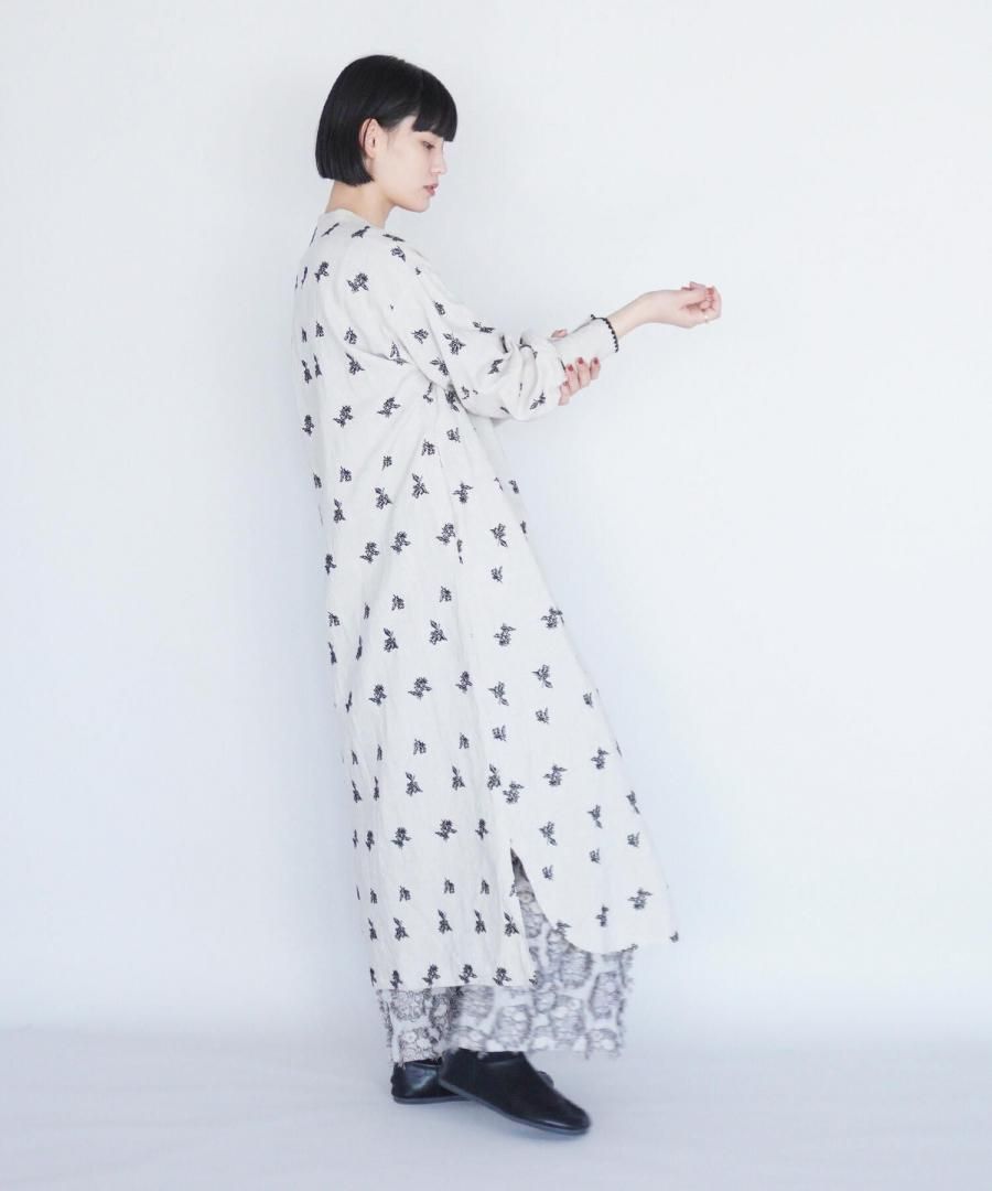 qiri | 金木犀刺繍ワンピース - c a b i n e t O N L I N E S T O R E