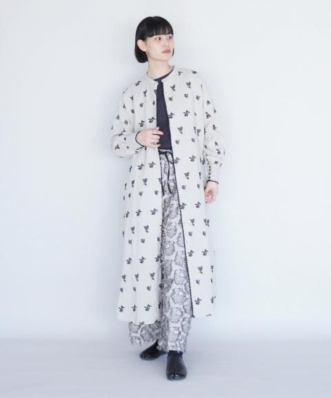 <img class='new_mark_img1' src='https://img.shop-pro.jp/img/new/icons14.gif' style='border:none;display:inline;margin:0px;padding:0px;width:auto;' />qiri / ں embroidery ԡ  & ١ 