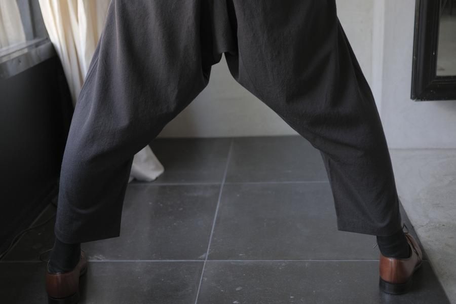 MITTAN | エアータンブルウールパンツ - c a b i n e t