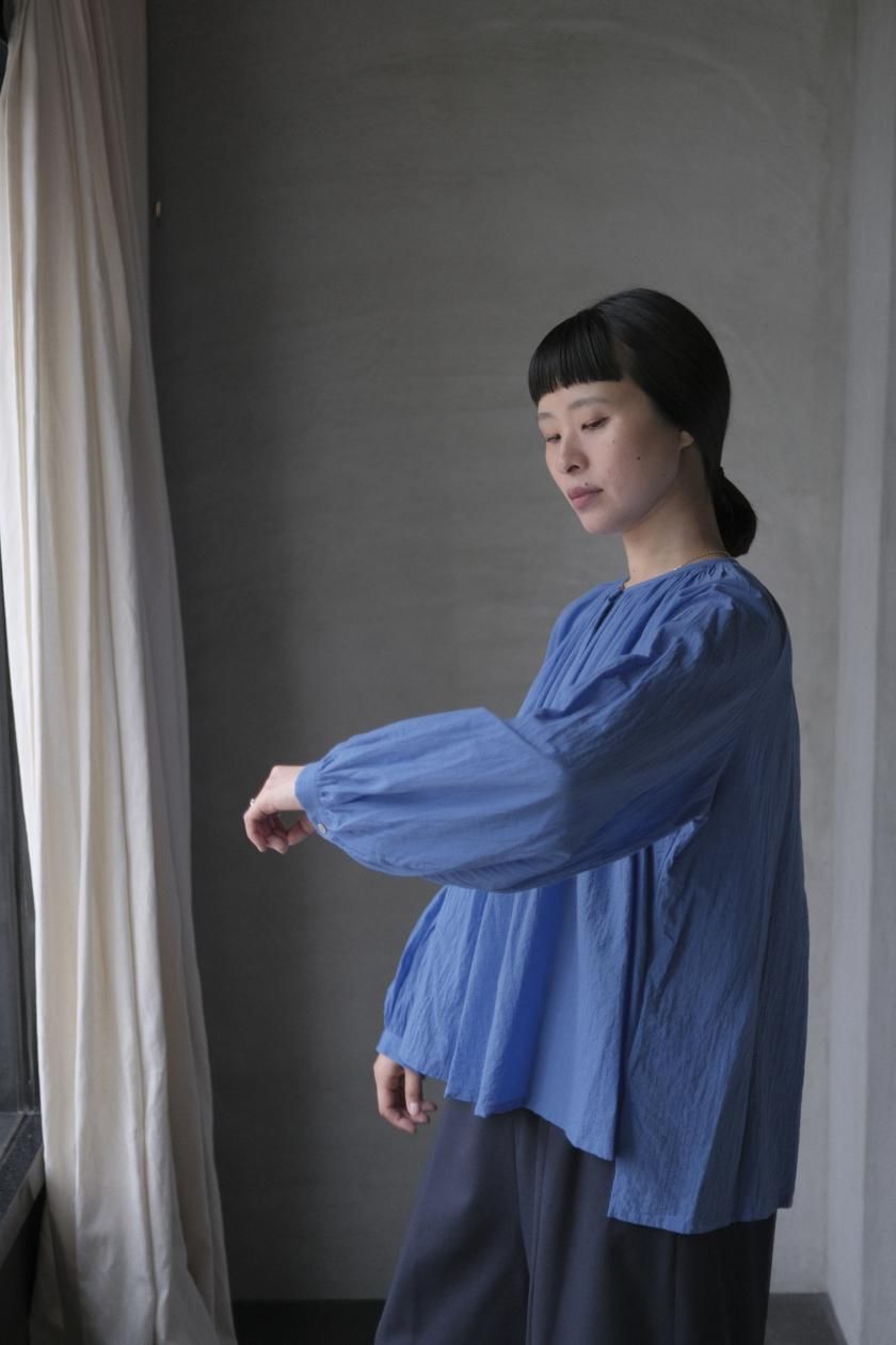 アトリエナルセ　　コットンギャザーブラウス atelier naruse》コットンギャザーブラウス | toalu online shop