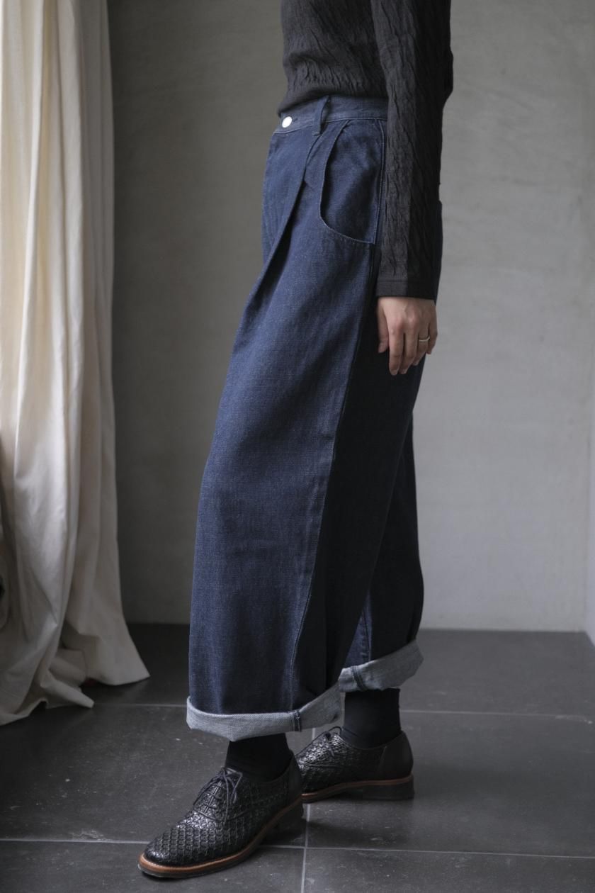 atelier naruse | コットンデニムタックパンツ - c a b i n e t