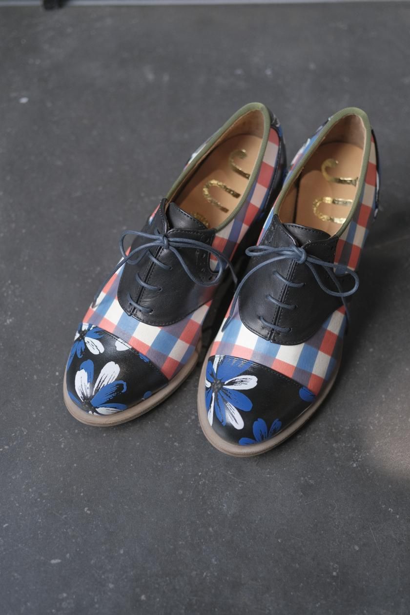 【美品・未使用】JUCO. シューズ＊グリッター×花柄×チェック＊箱あり チエコサク】チェック柄キッズシューズ – ミキハウスオフィシャルサイト