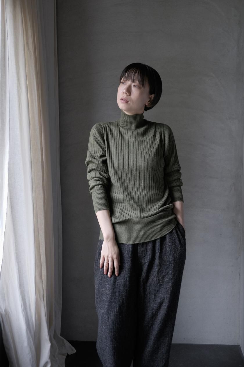 SUSURI | ポエータハイネックセーター - c a b i n e t