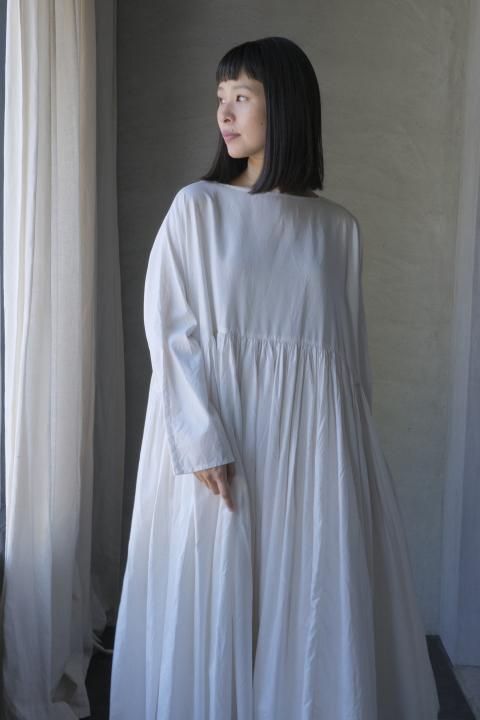 &#352;P / FINE COTTON OXFORD / WIDE GATHER ONEPIECE( Vintage White )
