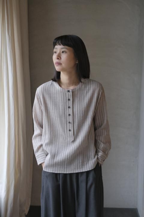 atelier naruse / wool stripe smock blouselight gray
