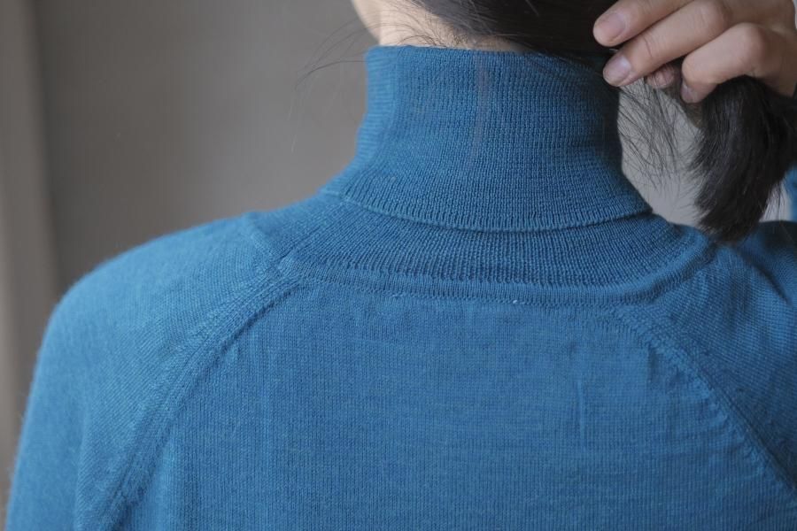 atelier naruse | ウールタートルネックニット - c a b i n e t