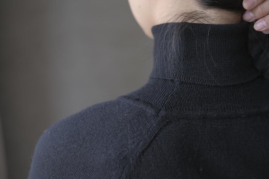 atelier naruse⭐︎今期新品未使用ウールタートルネックニット atelier naruse | ウールタートルネックニット - c a b i n e t