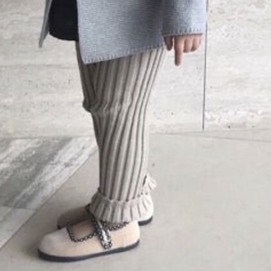 <img class='new_mark_img1' src='https://img.shop-pro.jp/img/new/icons14.gif' style='border:none;display:inline;margin:0px;padding:0px;width:auto;' />knit rib leggings/beige