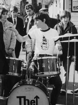 POP GEAR キース・ムーン “KEITH MOON PISTOL” リンガーTシャツ POP GEAR キース・ムーン “KEITH MOON PISTOL” リンガーTシャツ