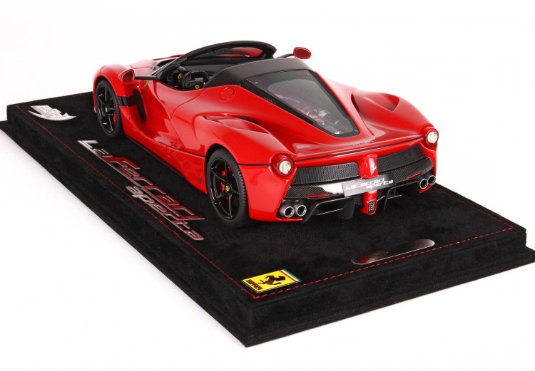 BBR 1/18 ラフェラーリ アペルタ laferrari aperta Rosso Corsa 322