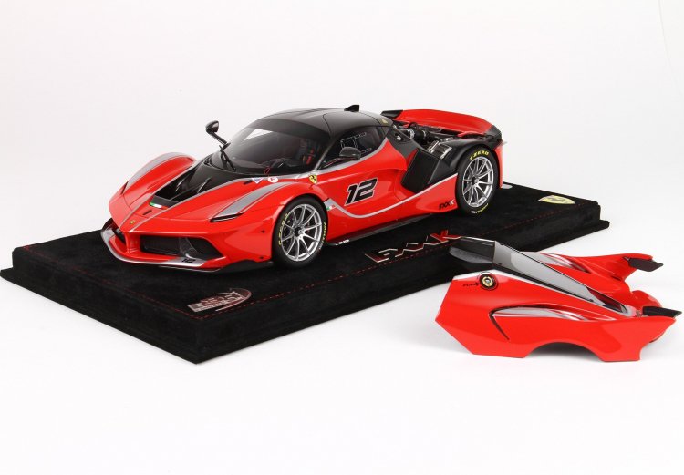 BBR 1/18 フェラーリ FXX-K EVO ネロ - おもちゃ