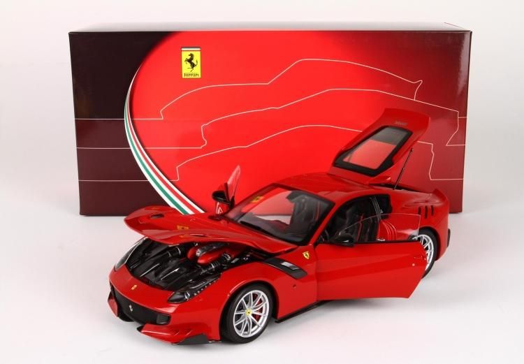 BBR 割っ 1/18 フェラーリ 296 GTB ロッソ コルサ 322 ケース付 完成品 