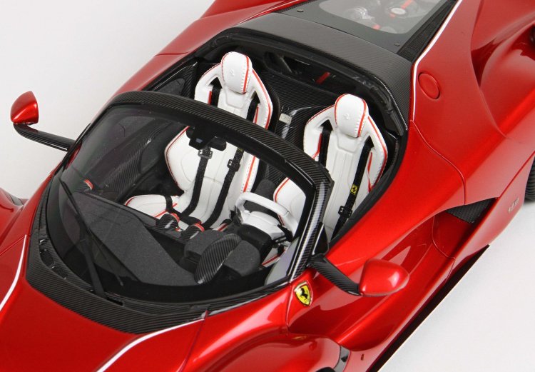 BBR 1/18 ラフェラーリ アペルタ laferrari aperta Enzo Red met