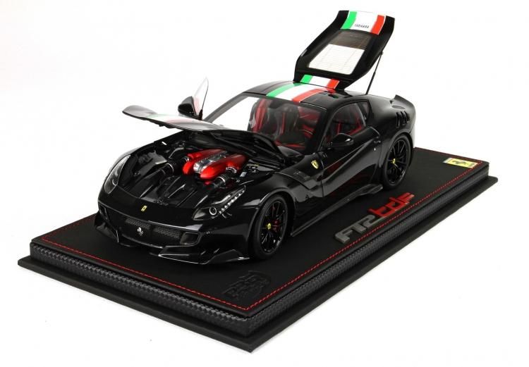 BBR] 1/18 フェラーリ F12 tdf (開閉ギミック付き)