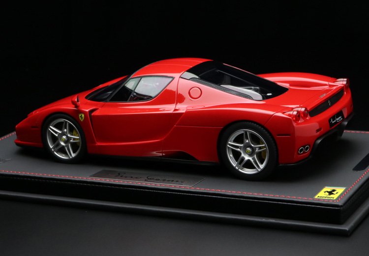 BBR 1/18 フェラーリ Enzo エンツォ Rosso Corsa ロッソコルサ P18134A1 - ミニカー・モデルカー トップガレージ