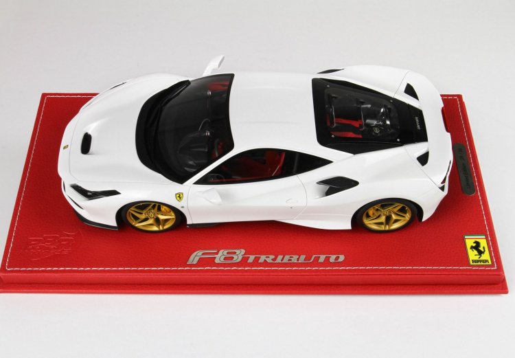 BBR 1/18 フェラーリ F8 tributo Bianco Cervino P18171D1 世界限定28 