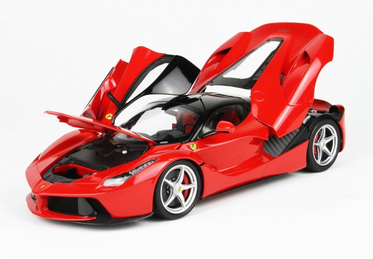 BBR 1/18 ラフェラーリ Laferrari Rosso Corsa 322 DIE CAST 開閉