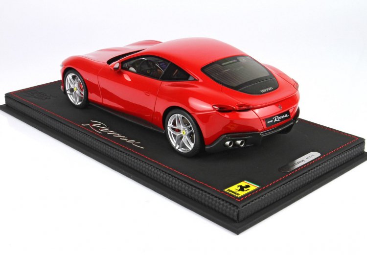 BBR 1/18 フェラーリ Ferrari Roma（ローマ） Rosso corsa 322