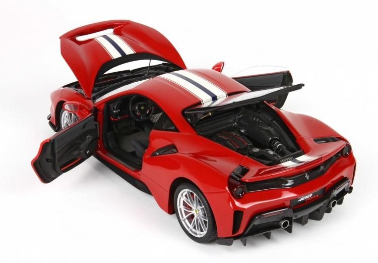平日即日発送可能】BBR 1/18 フェラーリ 488 Pista Rosso Fuoco 