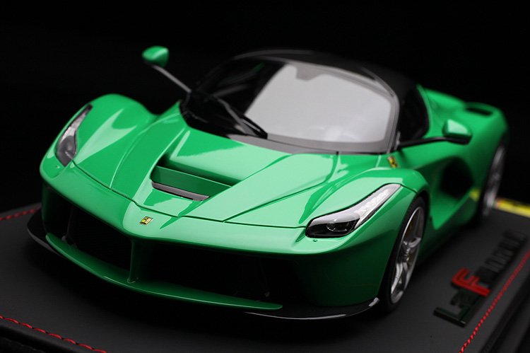 BBR 1/18 ラフェラーリ green/carbon fiber roof P1867GREEN ...