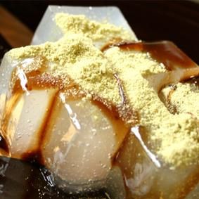 きな粉餅 Amazon.co.jp: 岩塚製菓 きなこ餅 八ツ橋味 18枚×6袋 : 食品