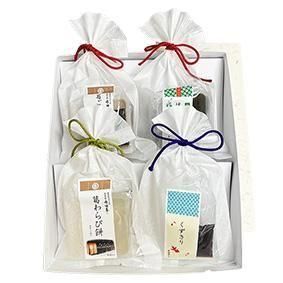 <img class='new_mark_img1' src='https://img.shop-pro.jp/img/new/icons13.gif' style='border:none;display:inline;margin:0px;padding:0px;width:auto;' />【夏限定】夏の葛菓詰合せ（巾着タイプ）の商品画像