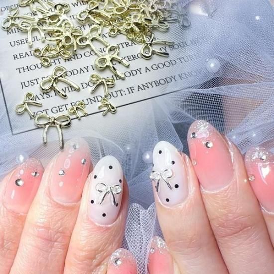 ラメピンク リボン ネイルパーツ 12個 ラメピンク リボン ネイルパーツ 12個 ラメピンク リボン ネイルパーツ