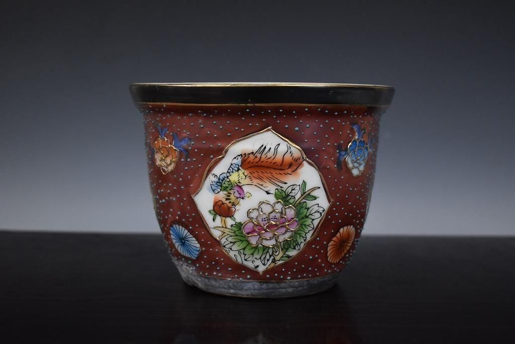中国　粉彩　花唐草文　水盤　鉢　V　R6561 青磁鳳凰唐草文輪花鉢 文化遺産オンライン