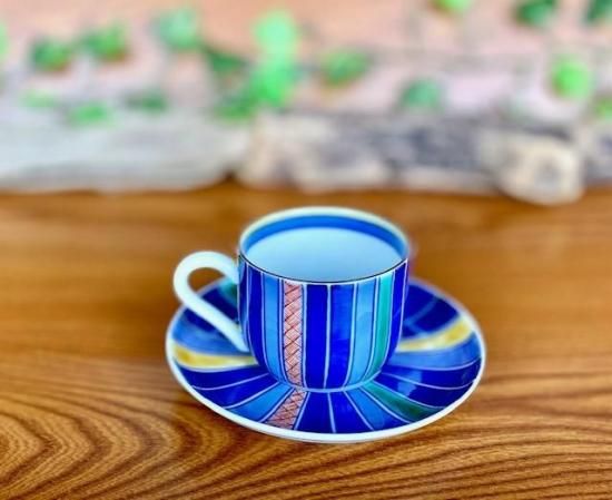芸能人愛用のルームウェア 九谷焼 コーヒーカップ カップ＆ソーサー 線紋-百華園 工芸品
