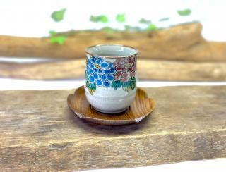 九谷焼 湯呑 湯飲み 大 色絵牡丹 下塗り