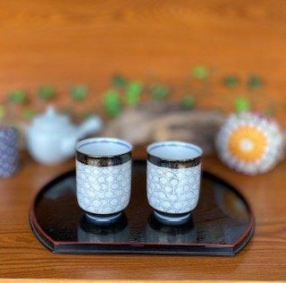 九谷焼 夫婦湯呑 亀甲文 九谷焼 夫婦湯呑 亀甲文