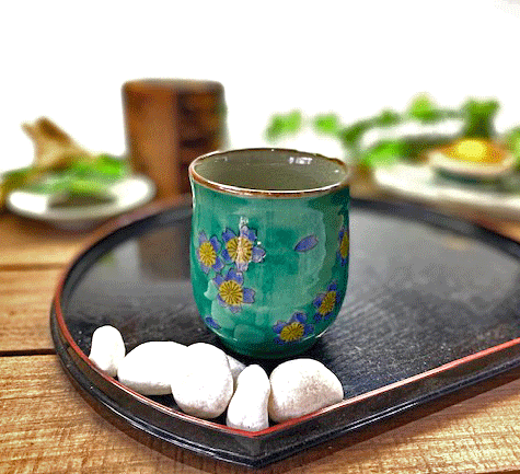 九谷焼 湯呑 湯飲み 小 グリーン地桜 裏絵 九谷焼 湯呑 湯飲み 小 グリーン地桜 裏絵