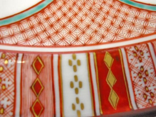 九谷焼 作家物 雛人形 飾り皿 赤絵細描立雛文 山本芳岳先生作 現品限り