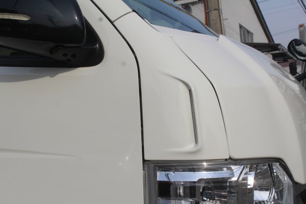 200系HIACE 標準(3型) コーナーパネル左右ダクト付 - 株式会社 ガレージ・ベリー