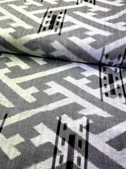 紗綾形（さやがた）グレー（脱色コンビ） - 久留米絣織元 下川織物