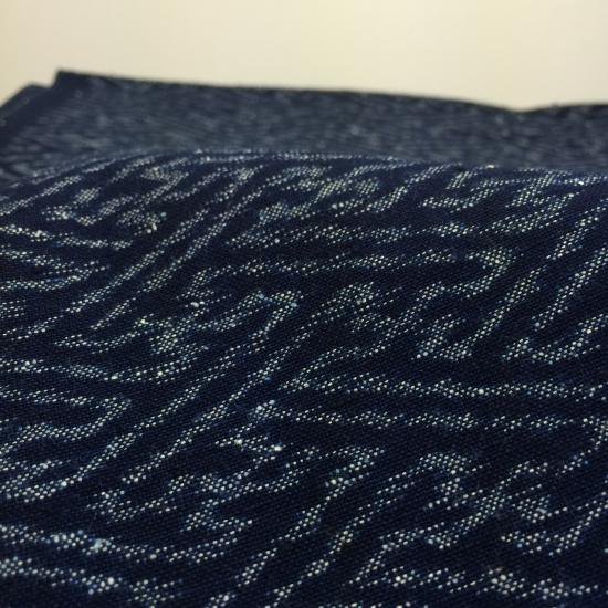 藍染手織り紗綾形（さやがた） - 久留米絣織元 下川織物
