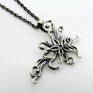 Nil:GRAVE シルバー アクセ ネックレス Nil:GRAVE シルバー アクセ ネックレス 櫻紋ネックレス2020