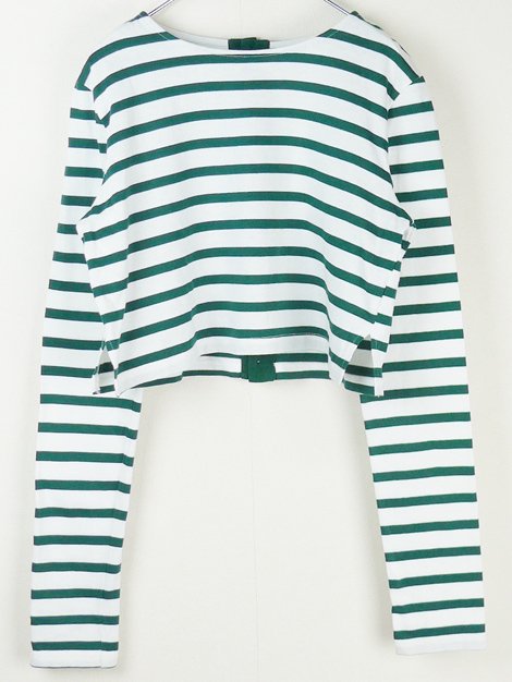 Cropped LongTee Border