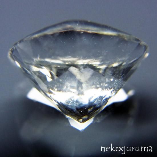 糸魚川翡翠と稀少石のお店「猫車（nekoguruma）」ブラジル産