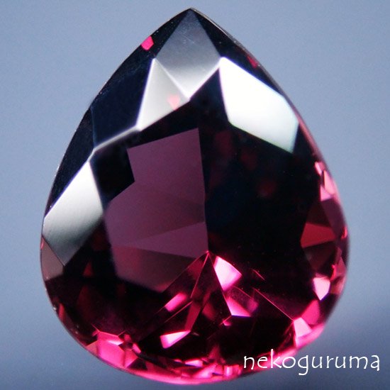 糸魚川翡翠と稀少石のお店「猫車（nekoguruma）」スリランカ産ロードライトガーネット：3.074ct -  糸魚川翡翠と稀少石のお店「猫車（nekoguruma）」