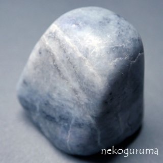糸魚川翡翠原石 - nekoguruma / itoigawa hisui & rare stone