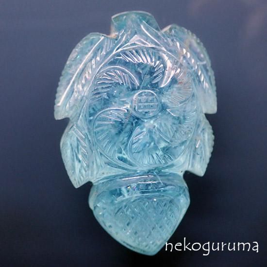 biwaです。フロスト水晶　フラワーカービング　希少 New 100% SWAROVSKI white Crystal Florere Hibiscus Deco
